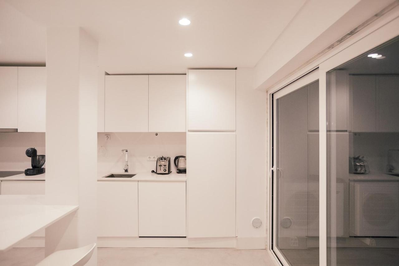 Apartment Master Deco Gem In